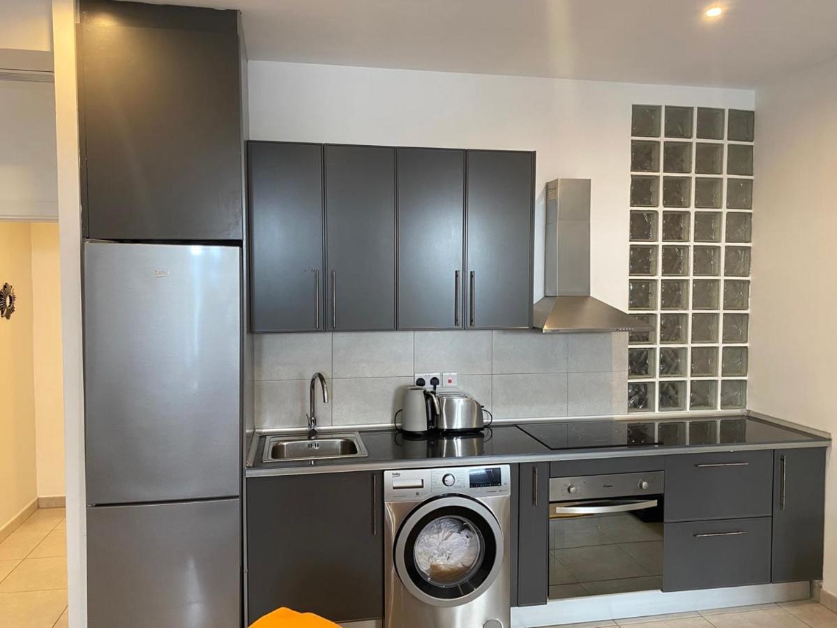 Apartamento 2Br In The Zoko Contemporary And Convenient Gibraltar Exterior foto