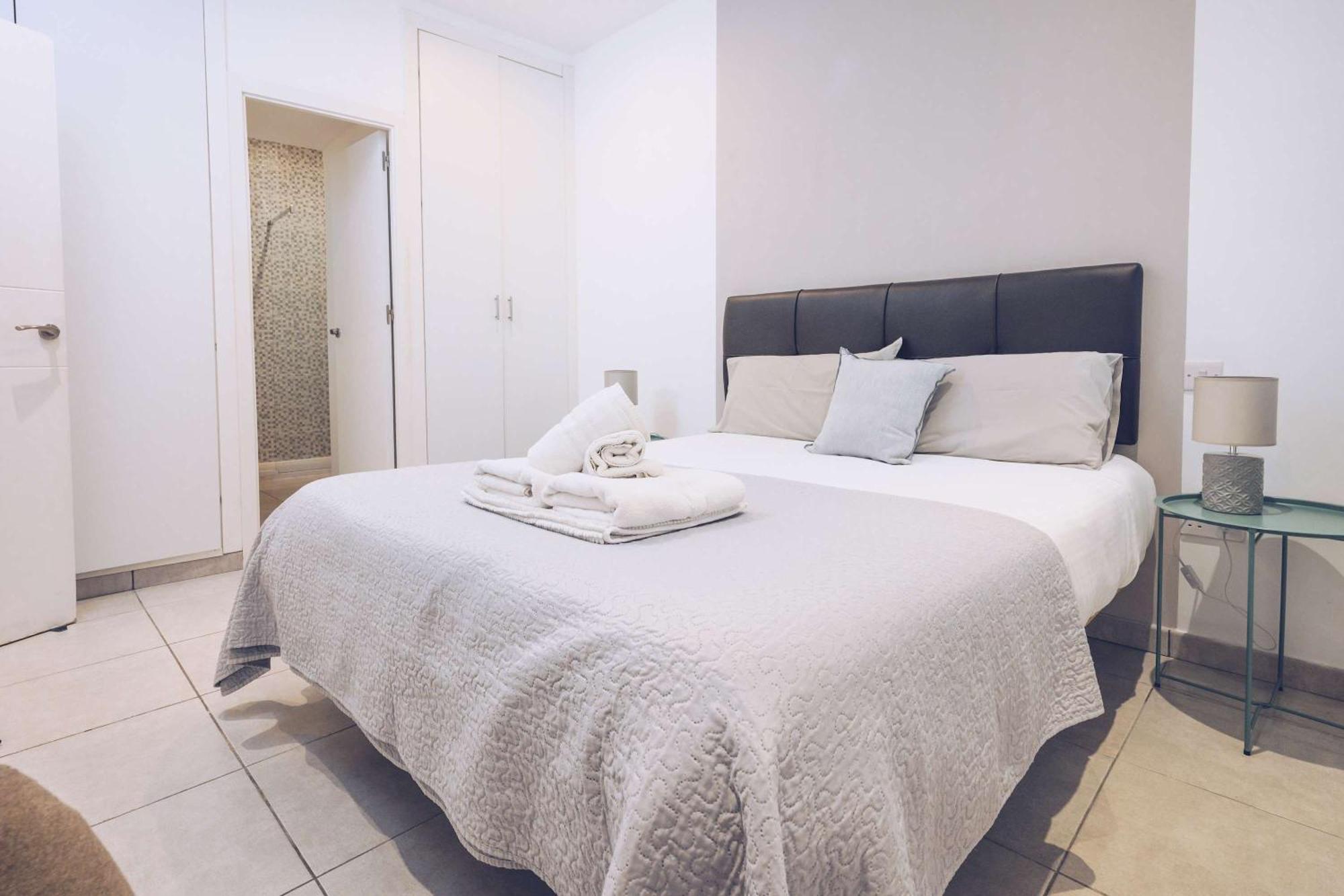 Apartamento 2Br In The Zoko Contemporary And Convenient Gibraltar Exterior foto