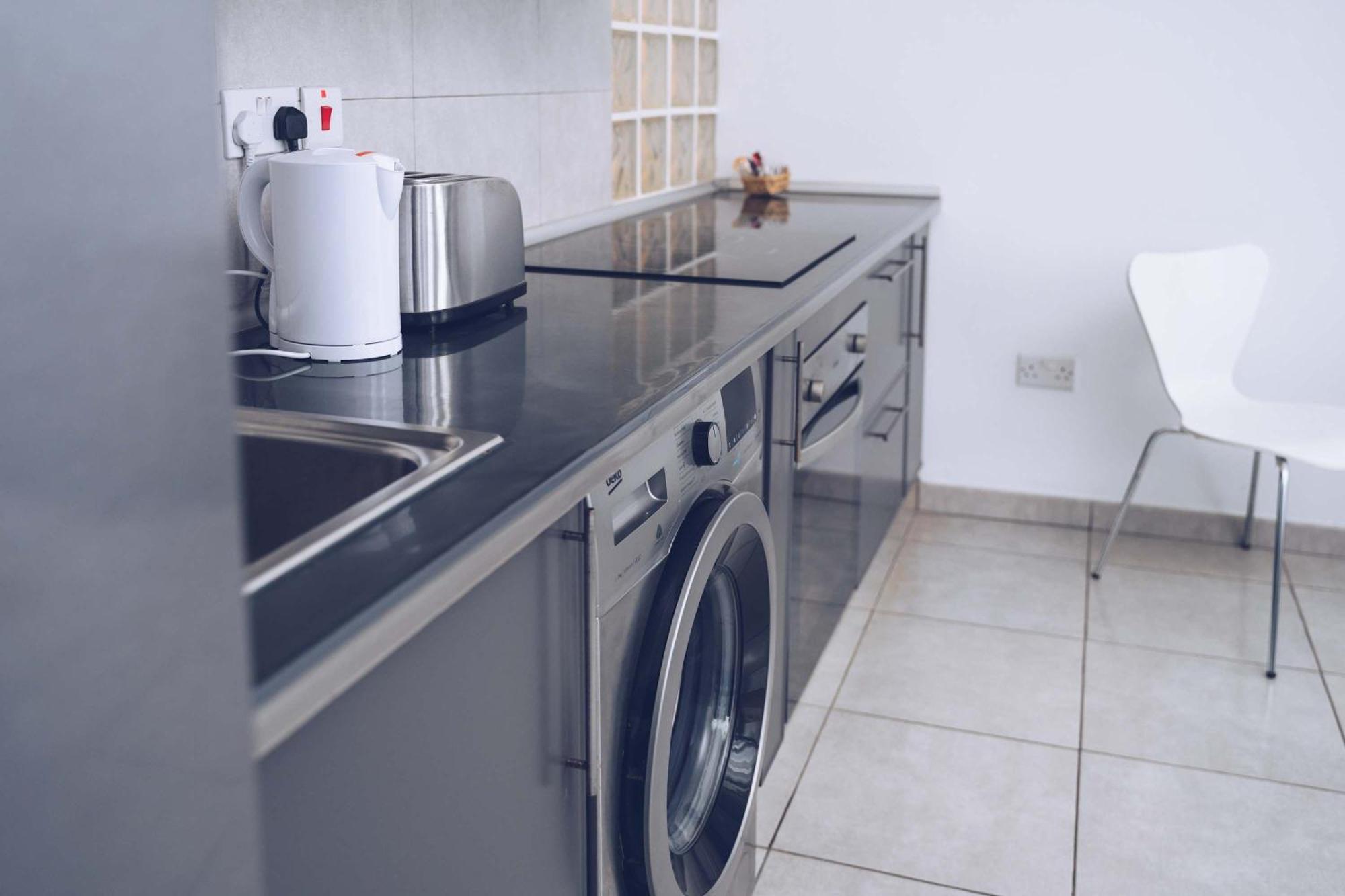 Apartamento 2Br In The Zoko Contemporary And Convenient Gibraltar Exterior foto